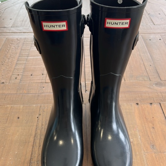 Hunter refined back strap Wellington short boots - Picture 4 of 11